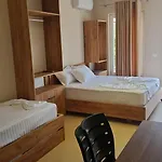 Apartament Sol Gjiri Lalzit *