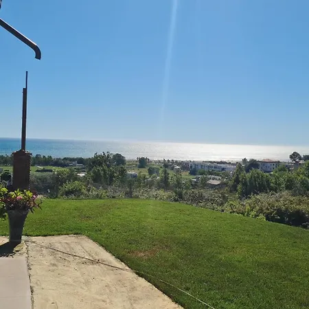 アパート Sol Gjiri Lalzit